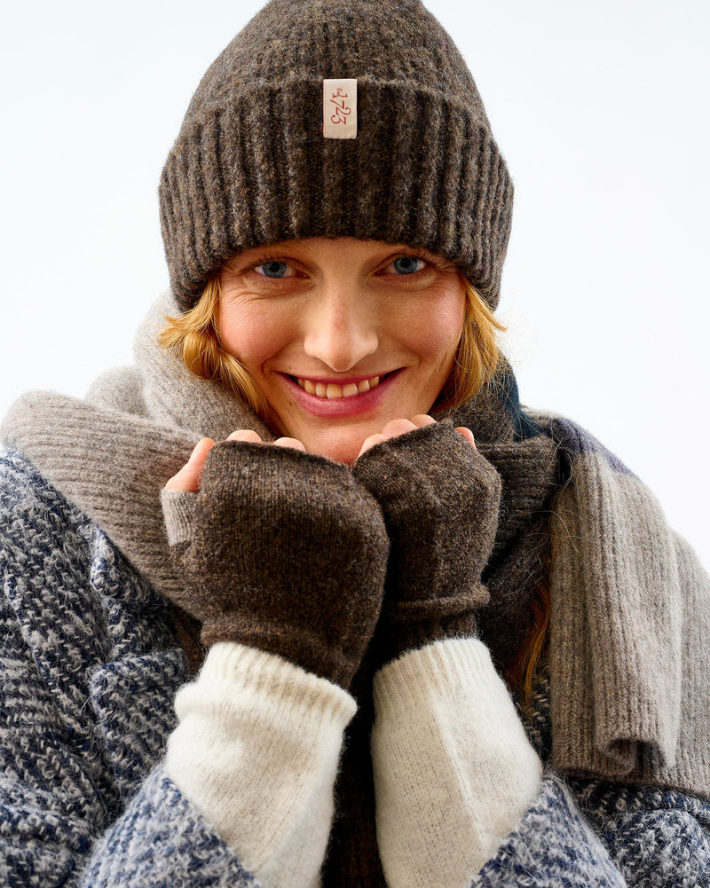 Avoca Lambswool Fingerless Mittens - Cocoa & Vole