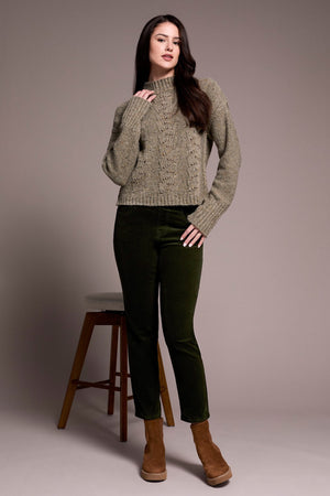 Crew Neck Sweater w/ Puff Sleeves