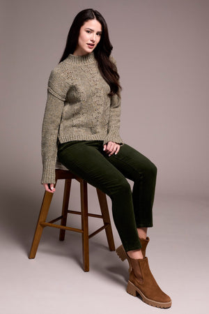 Crew Neck Sweater w/ Puff Sleeves