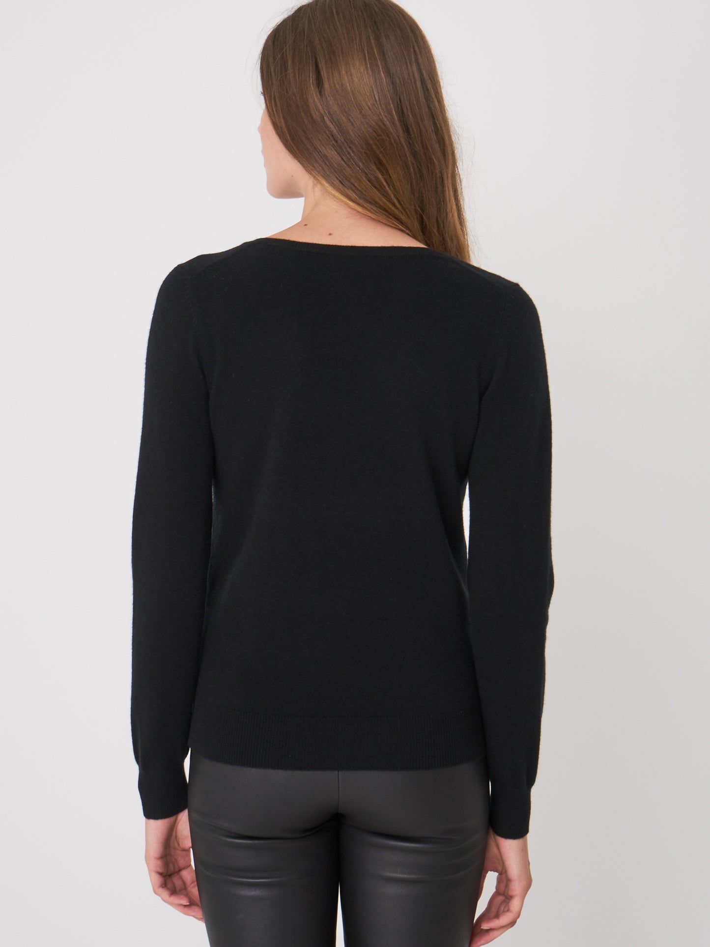 Organic Cashmere V Neck Pullover