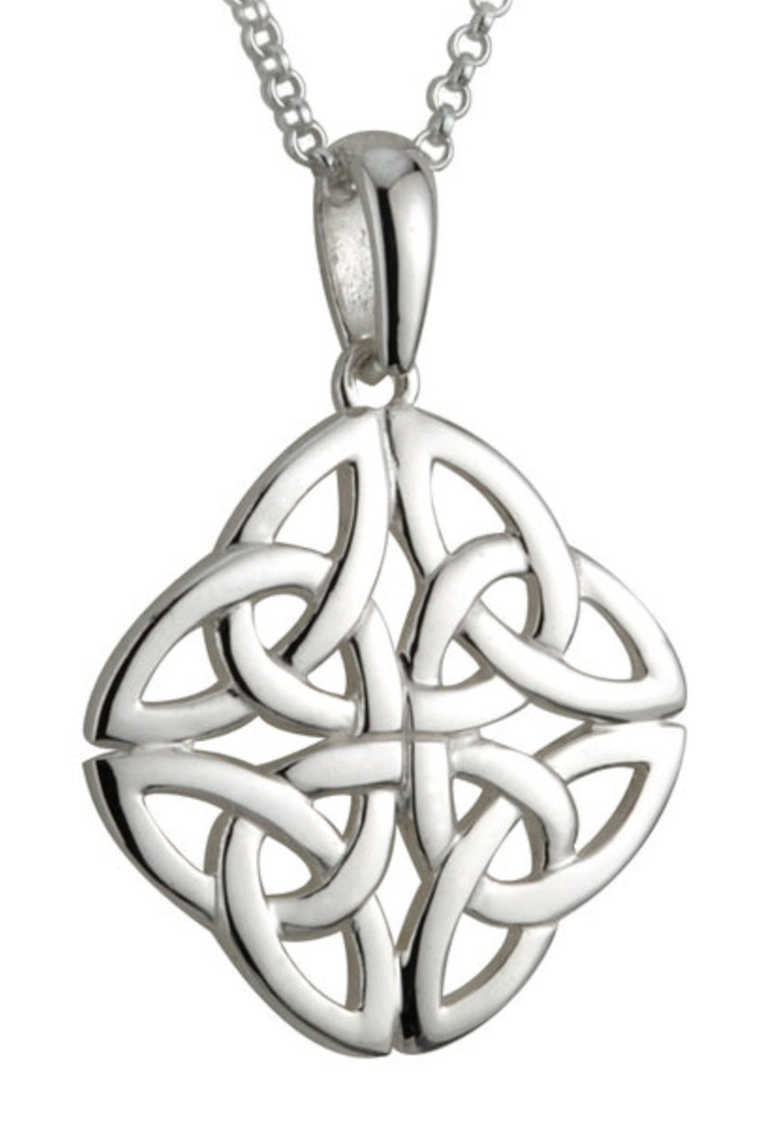 S44751 Sterling Silver Trinity Knot Pendant